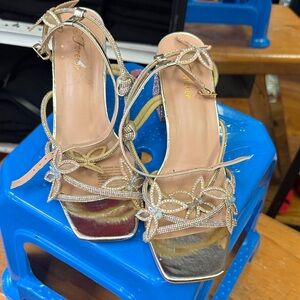 Forever 21 Gold Floral Strappy Heels